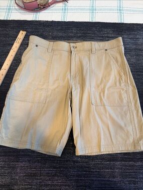 Weatherproof Men's Tan Cargo Shorts